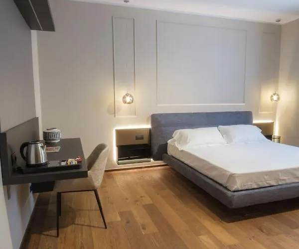 住宿加早餐酒店 Palazzo Danisi Rooms&suites 4*