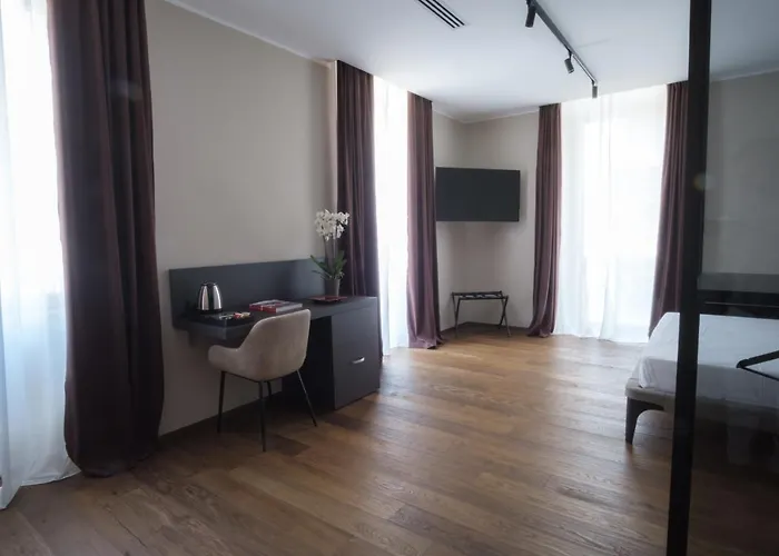 Palazzo Danisi Rooms&suites Bed and breakfast 4*