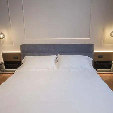 Palazzo Danisi Rooms&suites 3*