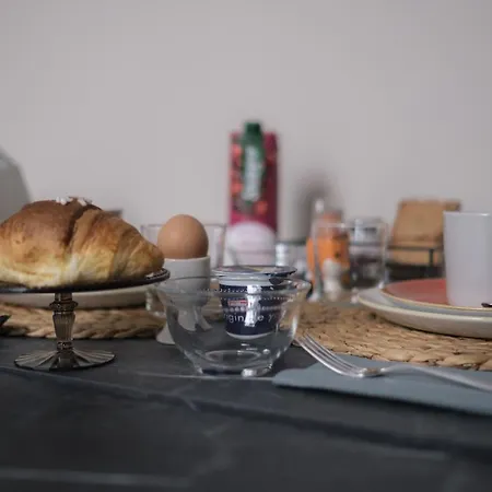 Bed & Breakfast Palazzo Danisi Rooms&suites