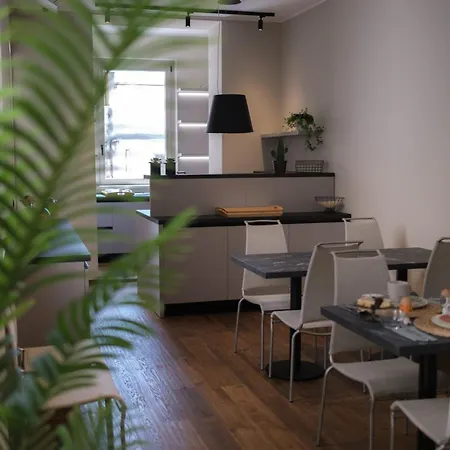 Palazzo Danisi Rooms&suites Бари