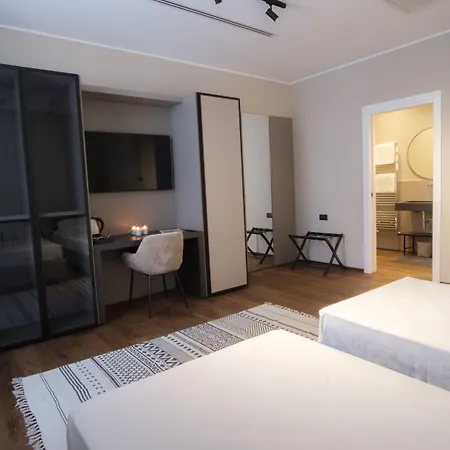 Palazzo Danisi Rooms&suites 4* Бари